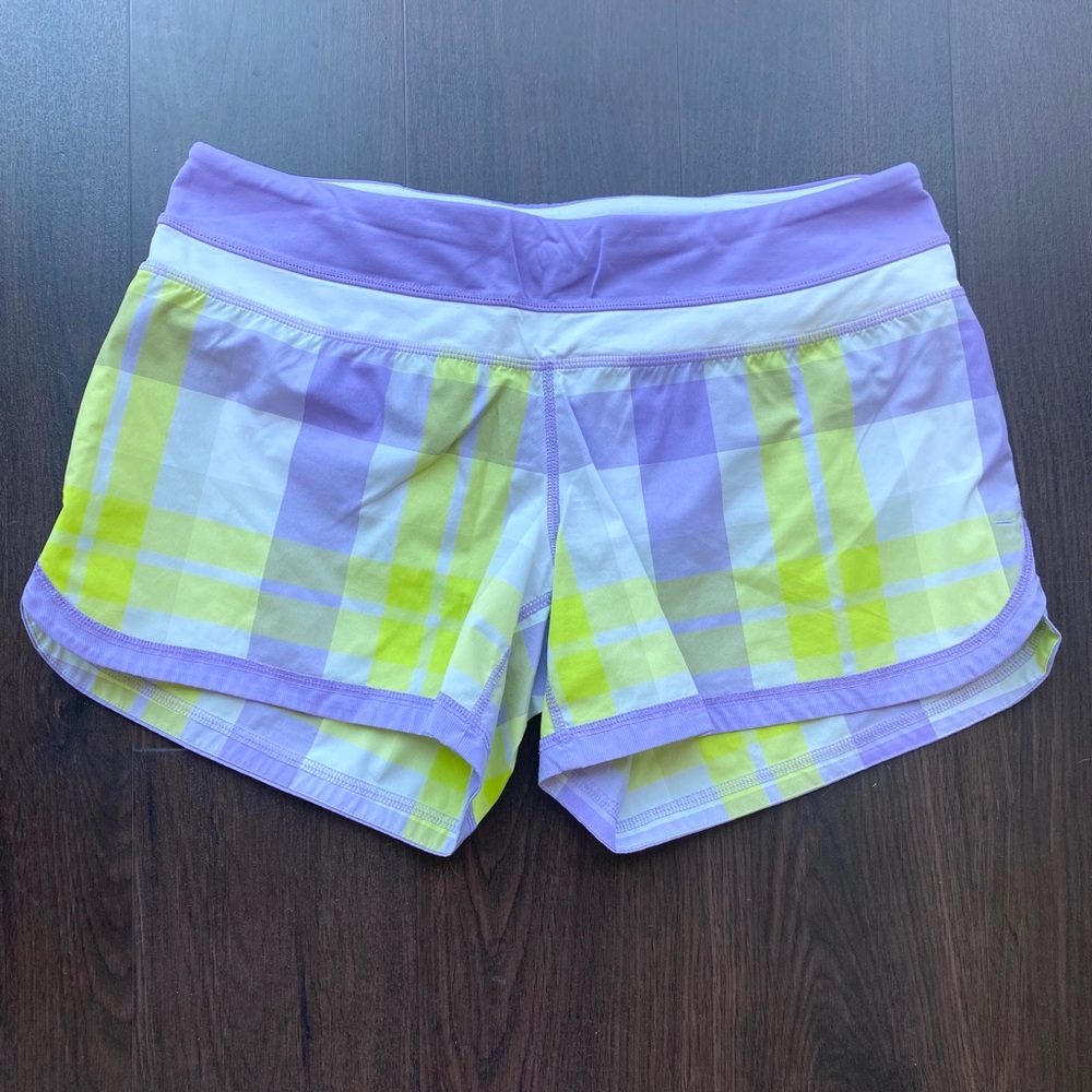 lululemon Groovy Run Shorts Plaid